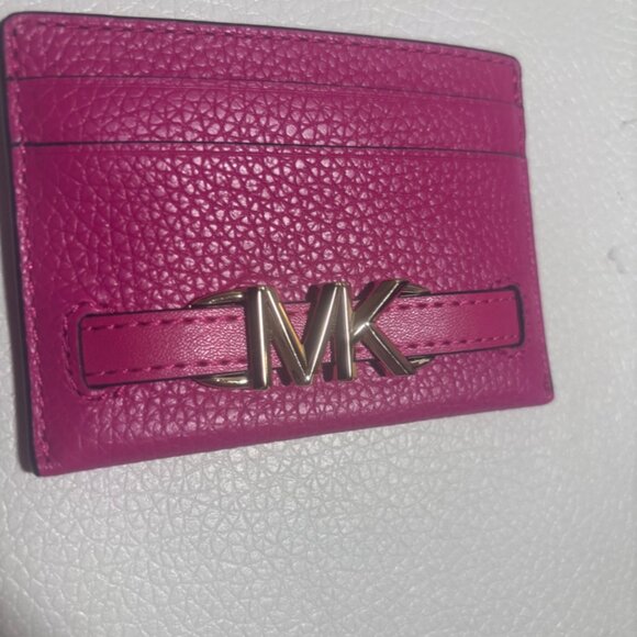 Reed Large Pebbled Leather Card Case in Electric Pink - Picture 6 of 7